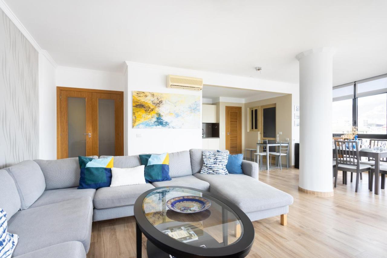 Home2Book Stunning Santa Cruz City Views Exterior foto